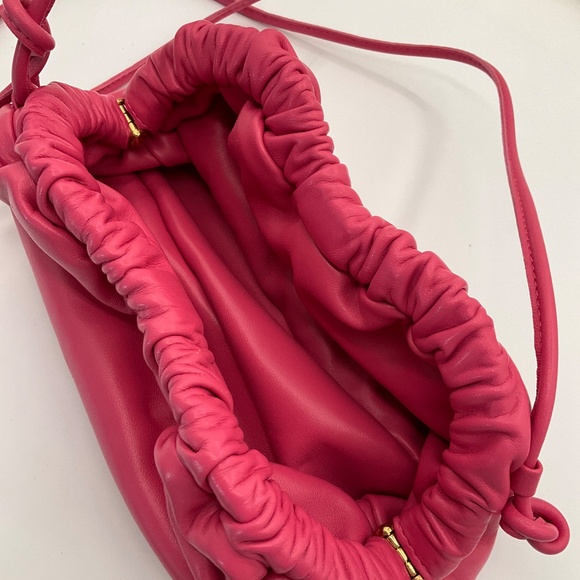 Mansur Gavriel Cloud Mini Leather Clutch Bag - Picture 4 of 8